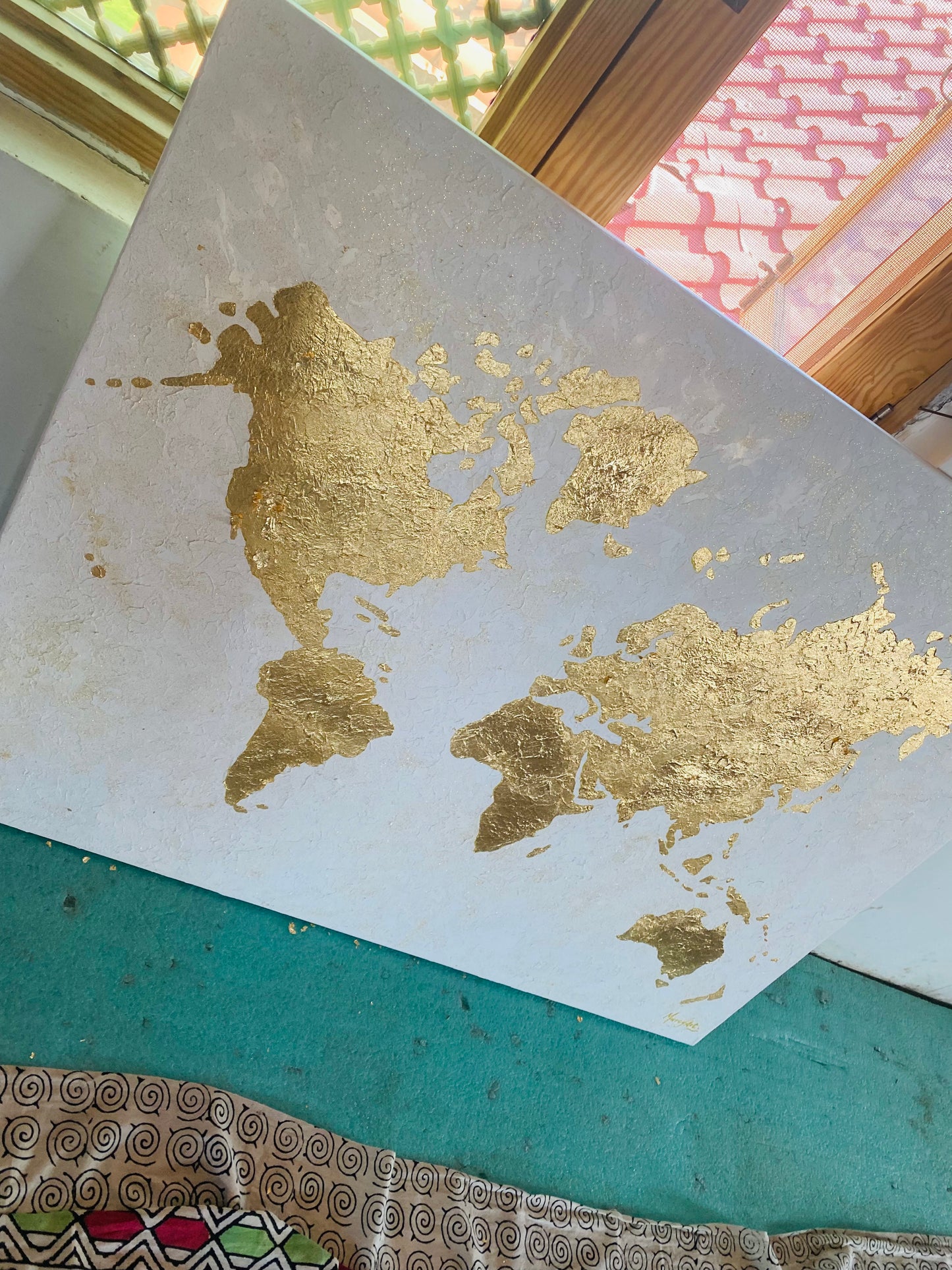 “Gold World Map Artwork”